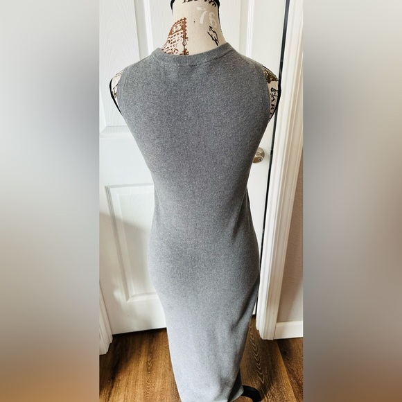Sleeveless Cotton/Cashmere Blend Midi Sweater Dress - Picture 4 of 7